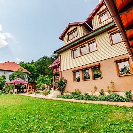 Вілла Casa Poiana Soarelui Брашов Екстер'єр фото