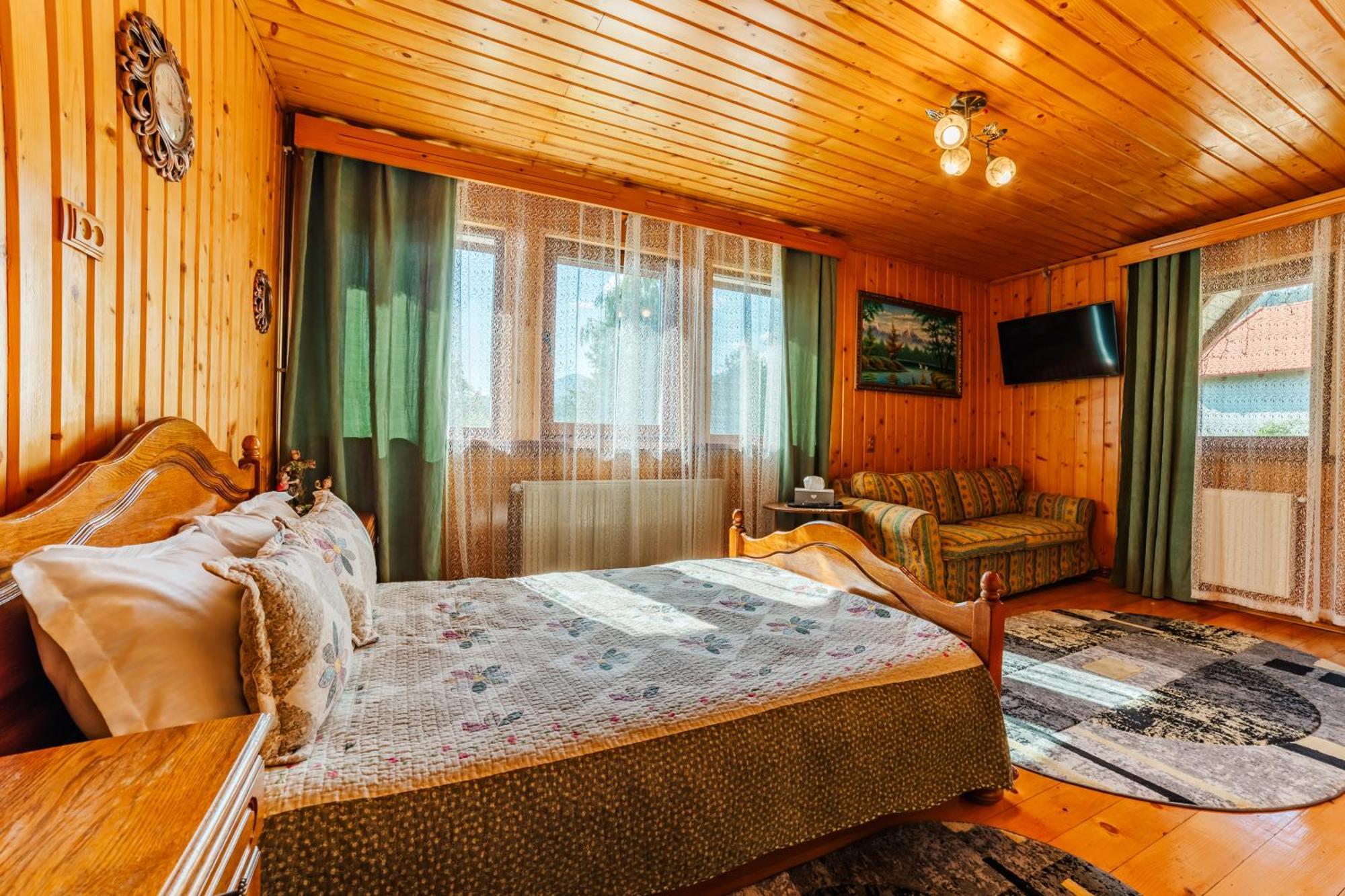 Вілла Casa Poiana Soarelui Брашов Екстер'єр фото