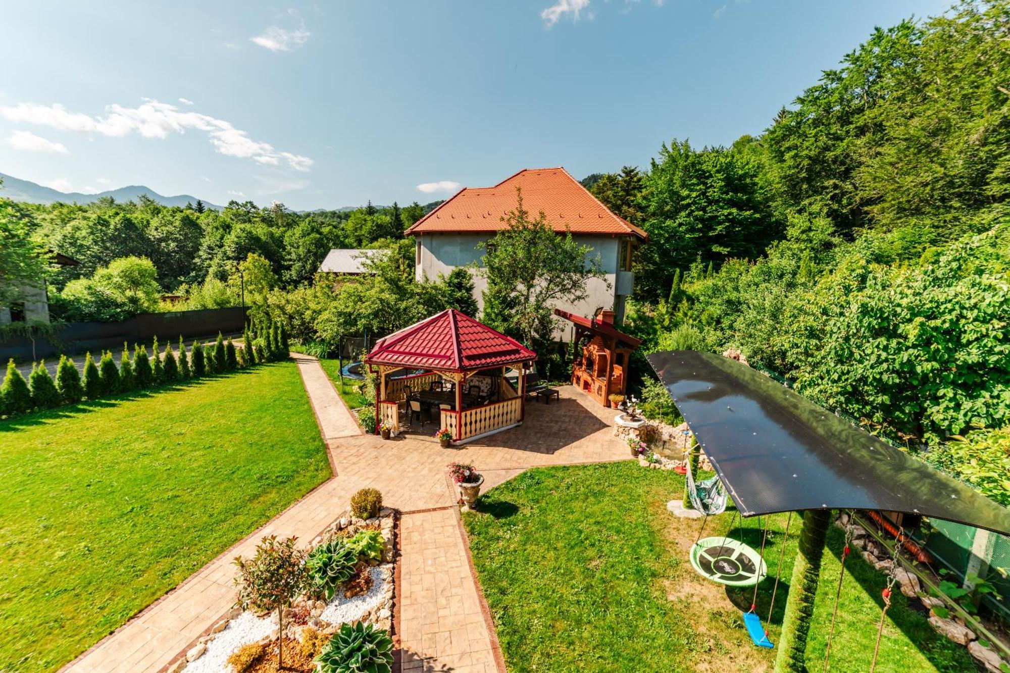 Вілла Casa Poiana Soarelui Брашов Екстер'єр фото